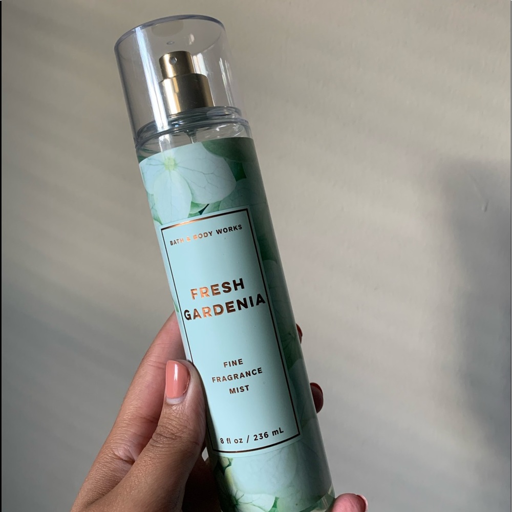 Bath and Body Works - Fresh Gardenia Fine Fragrance Mist -New🌷